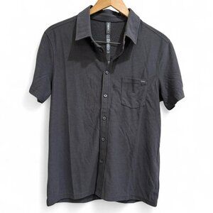 NWT Vuori Ace Button Down Short Sleeve Shirt in Charcoal Gray - Small